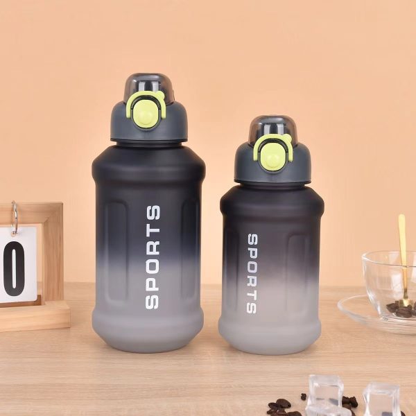 black custom tumble or sports water bottle