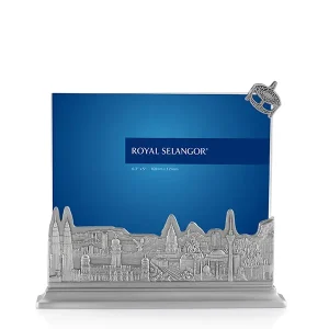013457 Malaysian Landmarks Photoframe