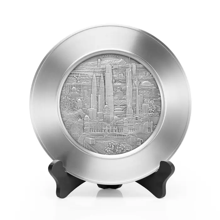 0136032 Malaysian Landmarks Plate LG